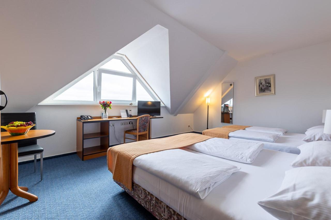 Trip Inn Kongresshotel Frankfurt-Rodgau Exterior foto